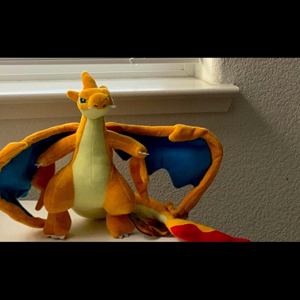 NWT Pokémon Mega Charizard Y Plush
